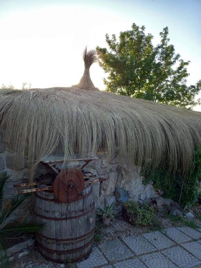 Le Capanne Di Villa Margherita Sonnino Zewnętrze zdjęcie