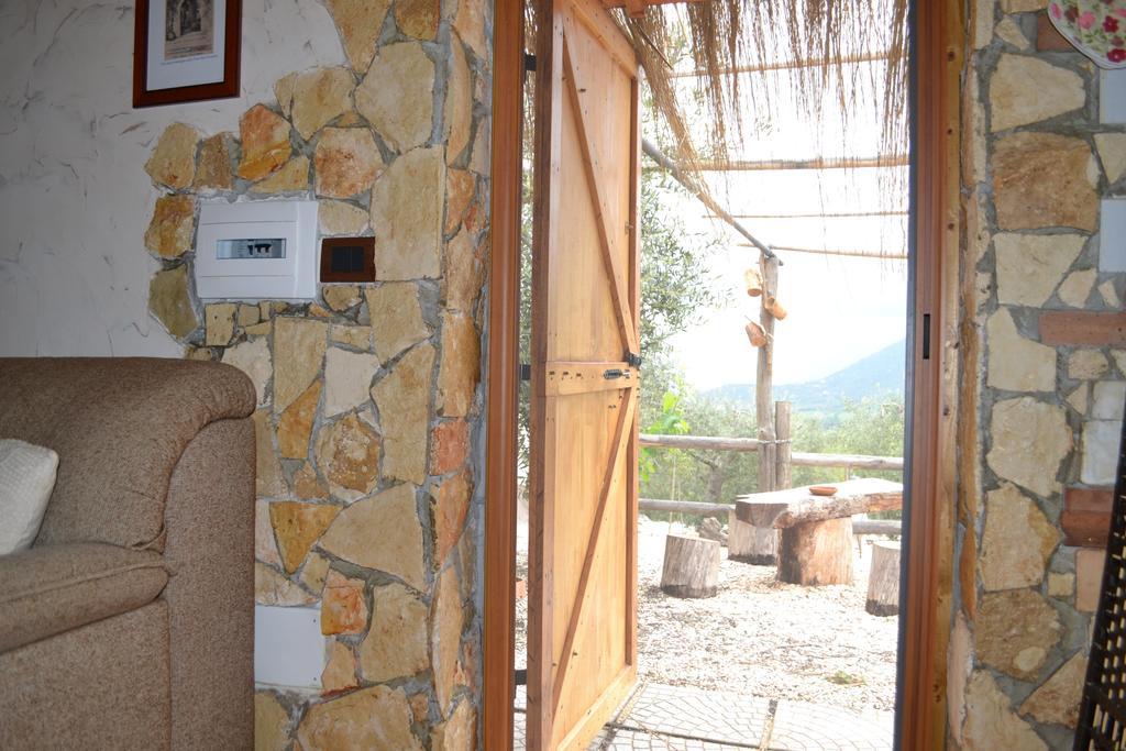 Le Capanne Di Villa Margherita Sonnino Zewnętrze zdjęcie