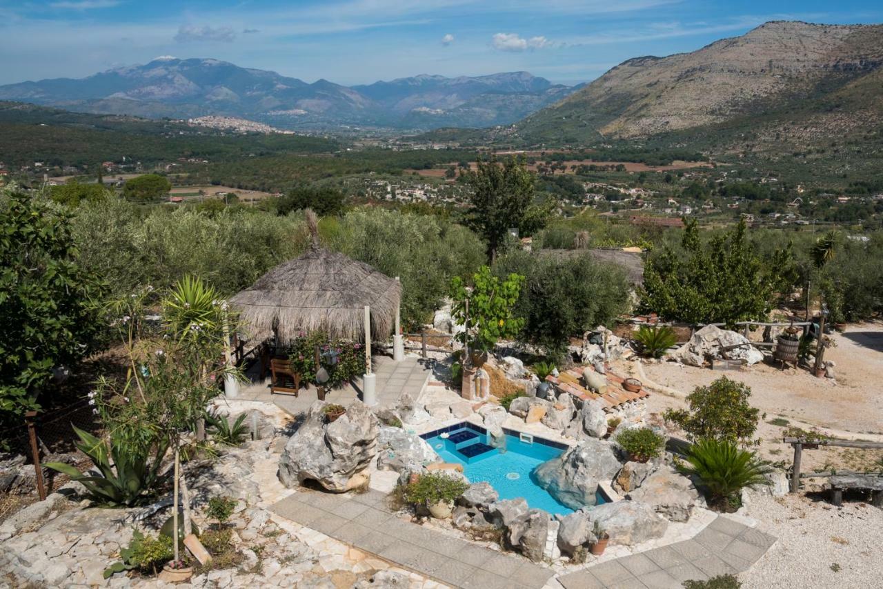 Le Capanne Di Villa Margherita Sonnino Zewnętrze zdjęcie