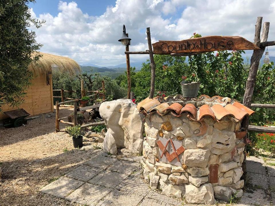 Le Capanne Di Villa Margherita Sonnino Zewnętrze zdjęcie